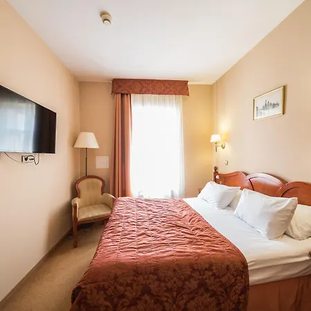 Hotel Europejski Centrum 3*
