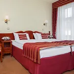 Europejski Centrum מלון 3*
