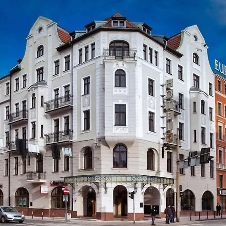 Europejski Centrum Готель