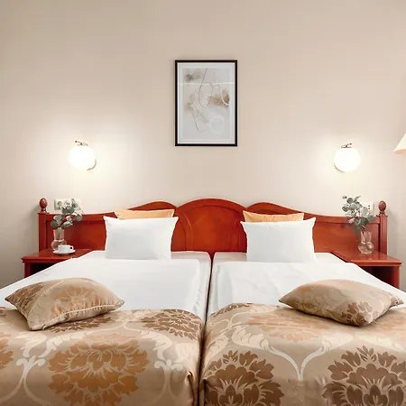 Europejski Centrum Otel 3*