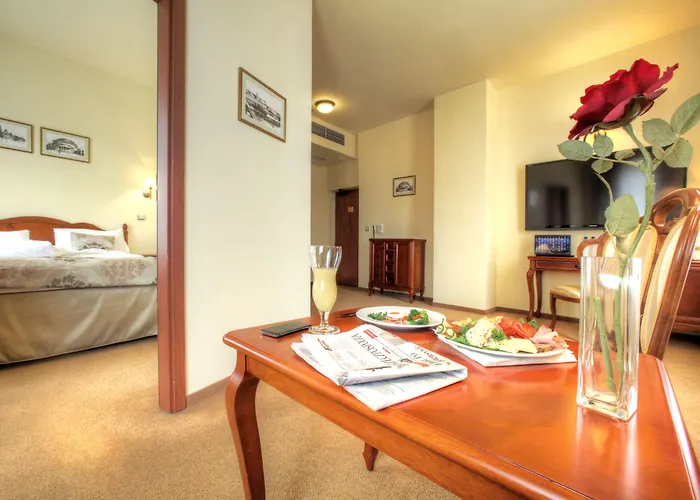 欧罗比斯基罗瓦中心酒店 弗罗茨瓦夫