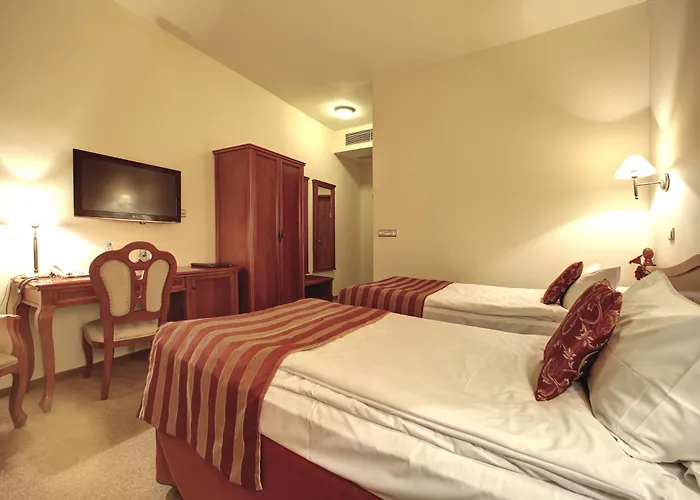 欧罗比斯基罗瓦中心酒店 弗罗茨瓦夫