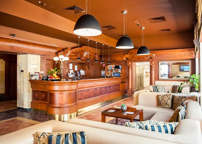 欧罗比斯基罗瓦中心酒店 3* 弗罗茨瓦夫