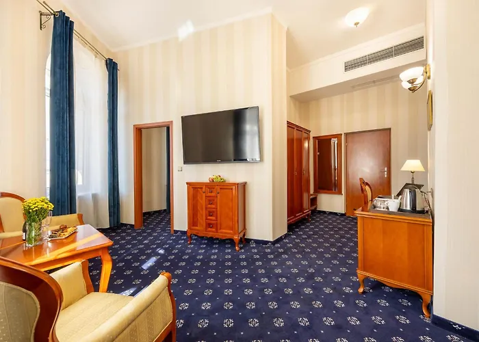 Europejski Centrum Hotel 3*